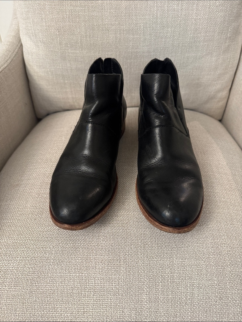 Kork-Ease Women’s Black Leather Chukka Boots